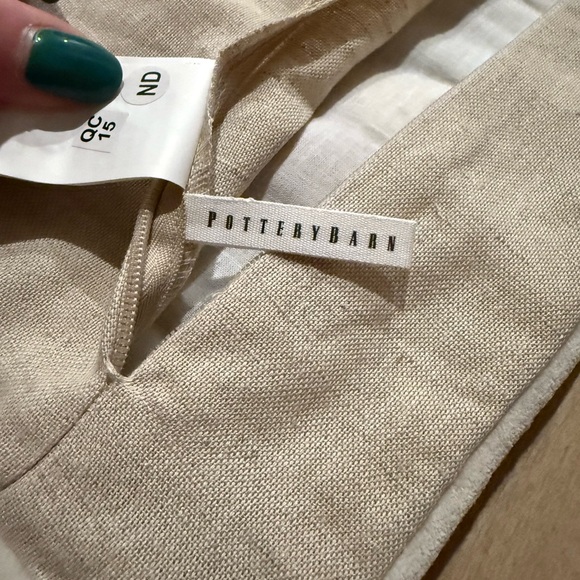 Pottery Barn Arabella Floral Embroidered Pillow Cover NWOT - Picture 5 of 9